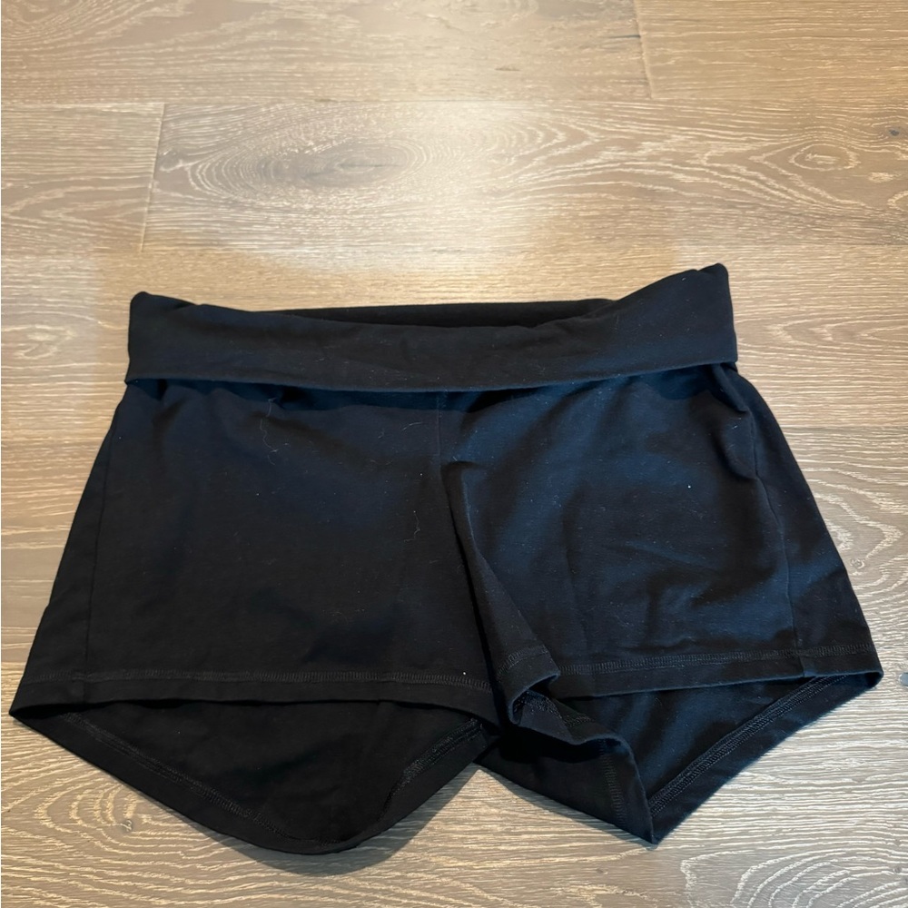 •Old Navy Maternity Shorts•